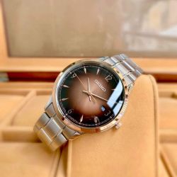 Seiko Man - Quartz - Blue Dial