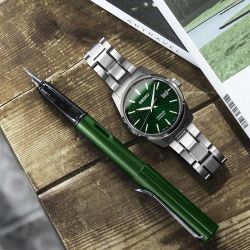 Seiko Man - 11.1 - Stainless Steel (Super Hard Coating)