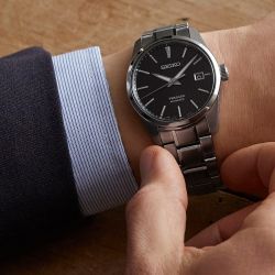 Seiko Man - 11.1 - Stainless Steel (Super-Hard Coating)